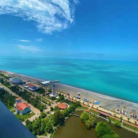 Orbi City Batumi Sea View Aparthotel Exterior photo