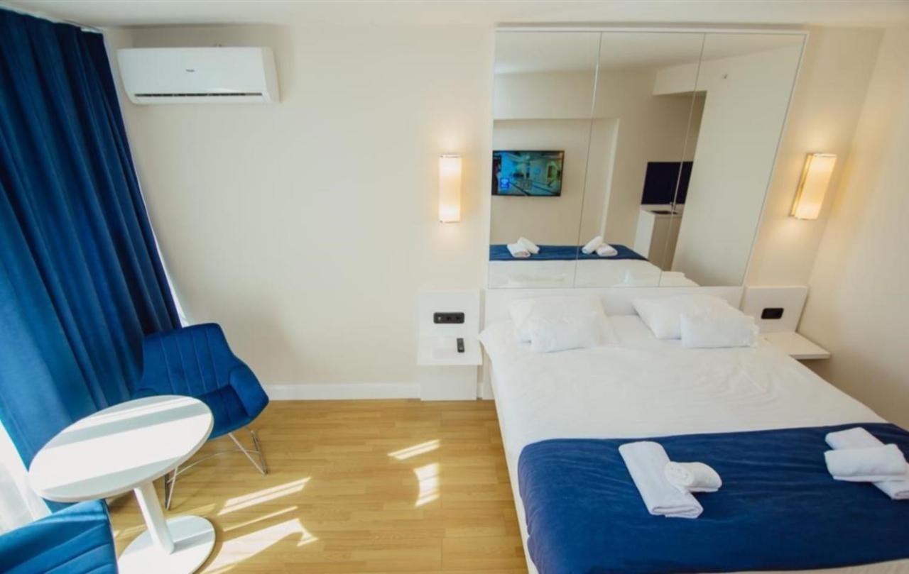 Orbi City Batumi Sea View Aparthotel Exterior photo
