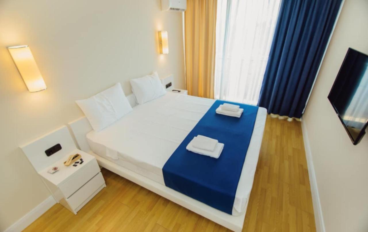 Orbi City Batumi Sea View Aparthotel Exterior photo